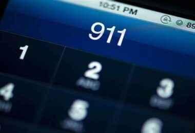 911